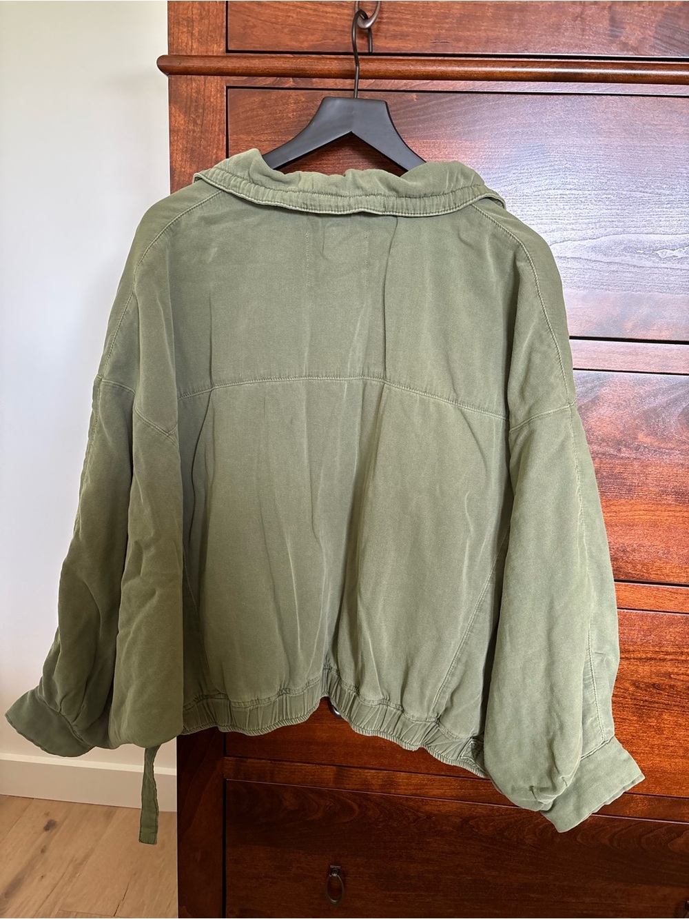 NWT ANTHROPOLOGIE Canvas Oversized Utility Jacket, Cotton,Army Green, Fall LP - Picture 2 of 15